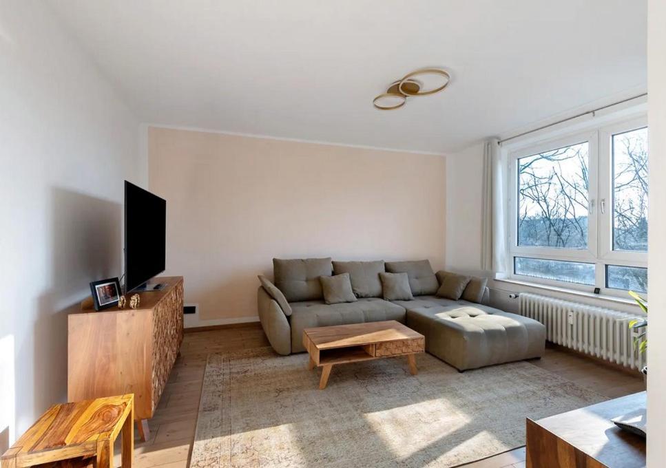 Charmentes Privatzimmer Mit Kueche, Naturgebiet 뒤셀도르프 객실 사진
