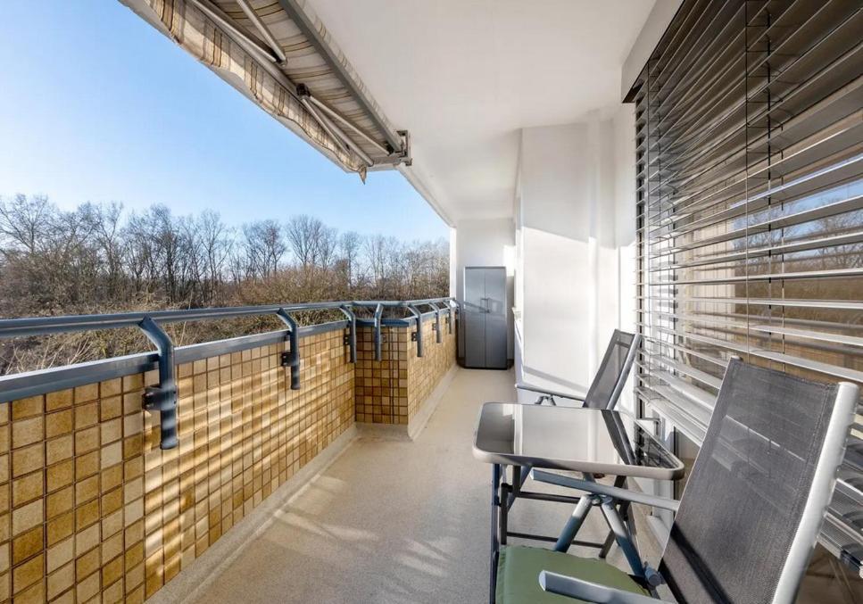 Charmentes Privatzimmer Mit Kueche, Naturgebiet 뒤셀도르프 외부 사진